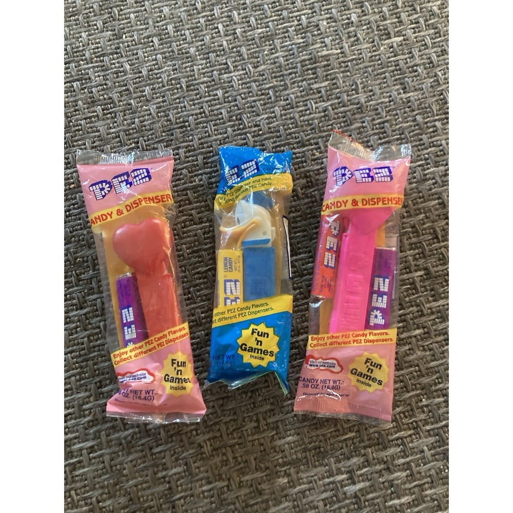Disney PEZ Lot Donald Duck Hearts Sealed Candy Dispensers Vintage Packaging